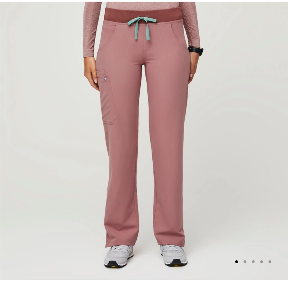 Figs Kade Cargo Scrub Pants